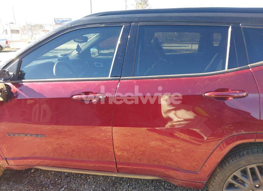 Photo 14 of 2022 Jeep Compass HIGH ALTITUDE 4X4 (VIN 3C4NJDCB8NT169569)