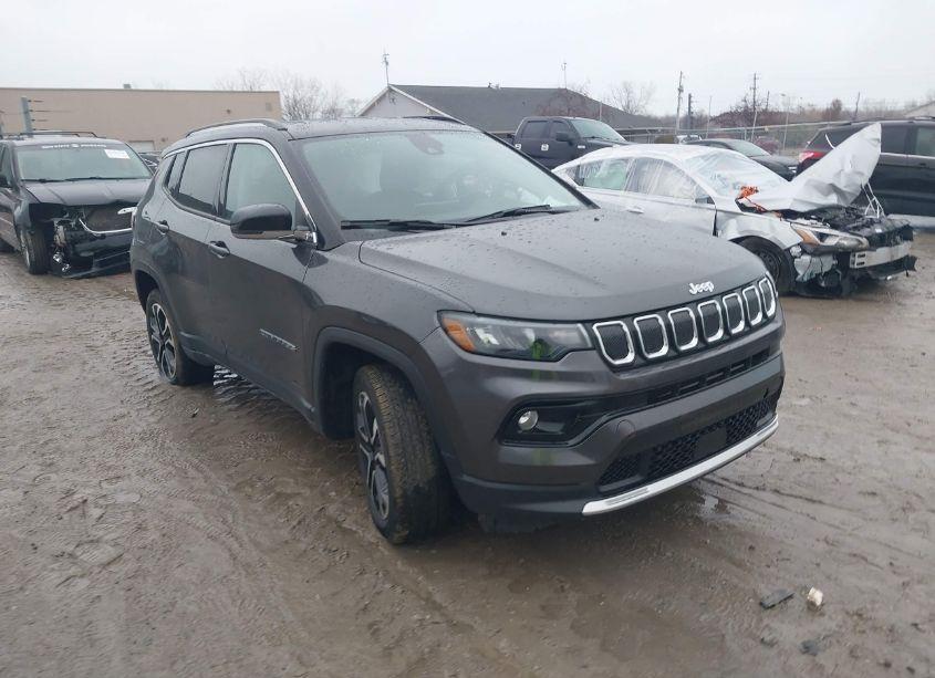 2022 Jeep Compass LIMITED 4X4 (VIN 3C4NJDCB8NT186551) main photo