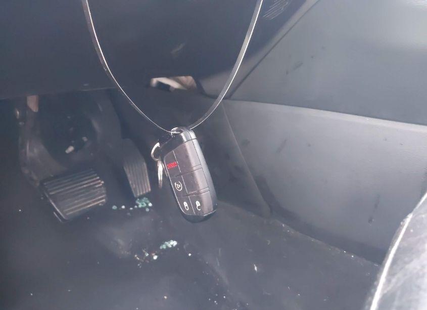 Photo 11 of 2022 Jeep Compass LIMITED 4X4 (VIN 3C4NJDCB8NT186551)