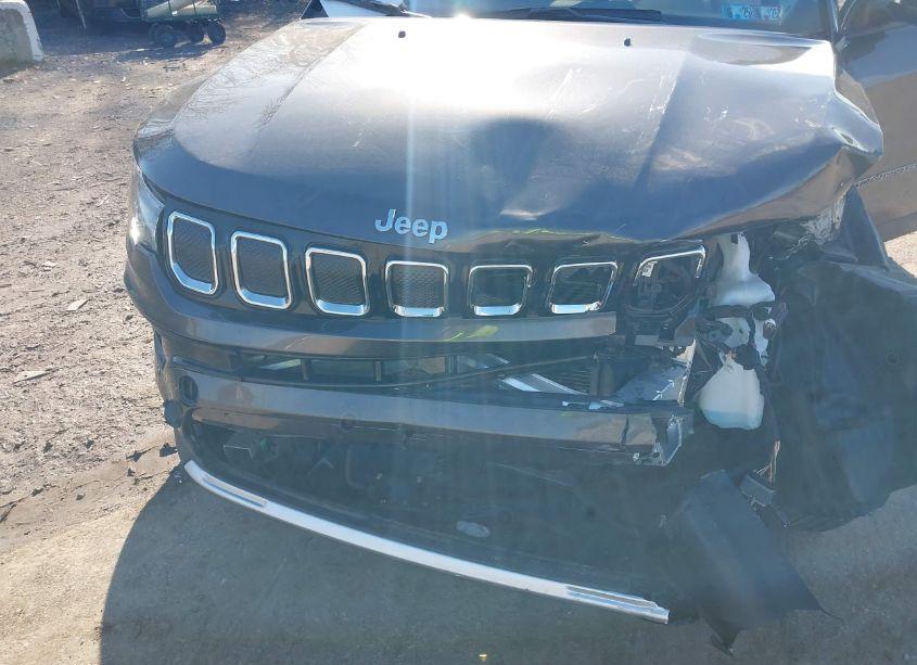 Photo 10 of 2022 Jeep Compass LIMITED (VIN 3C4NJDCB8NT233836)