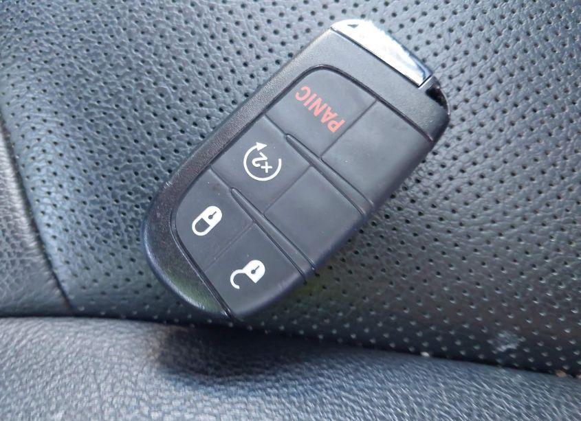 Photo 11 of 2022 Jeep Compass LIMITED (VIN 3C4NJDCB8NT233836)