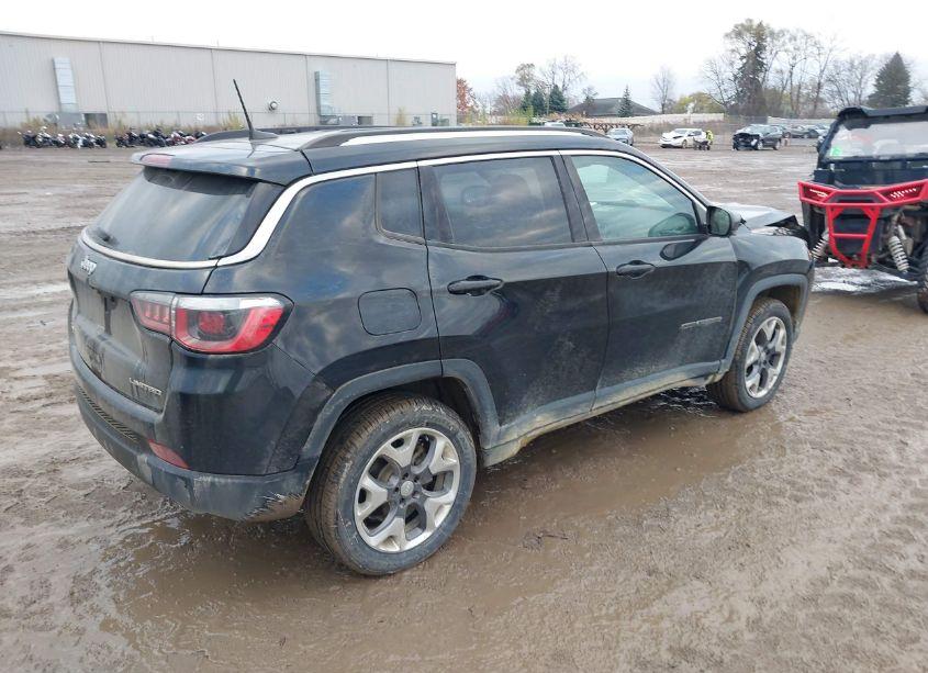 Photo 4 of 2018 Jeep Compass LIMITED 4X4 (VIN 3C4NJDCB9JT175259)