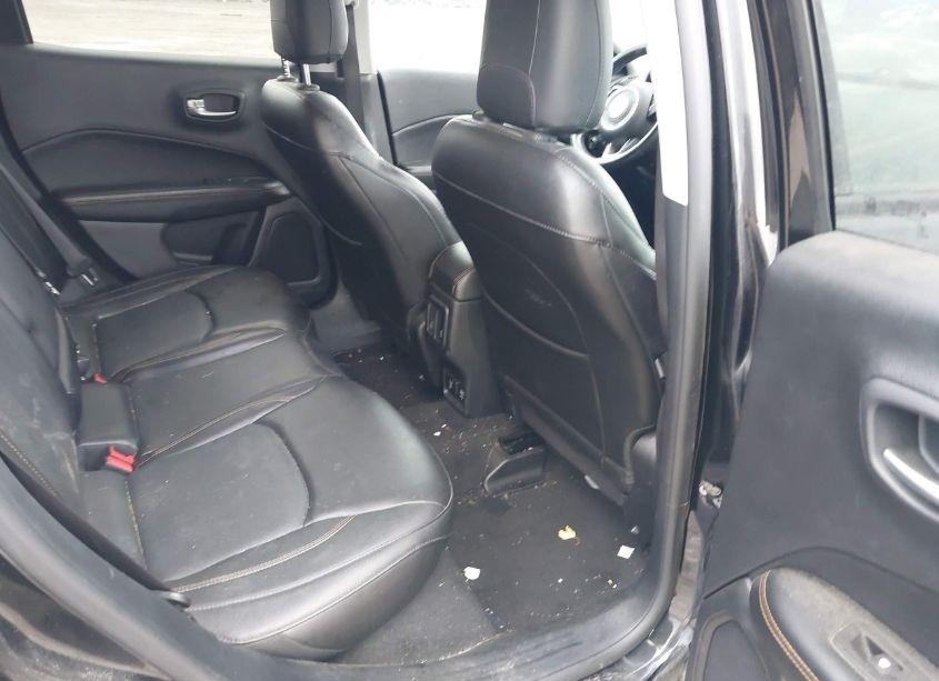 Photo 8 of 2018 Jeep Compass LIMITED 4X4 (VIN 3C4NJDCB9JT175259)