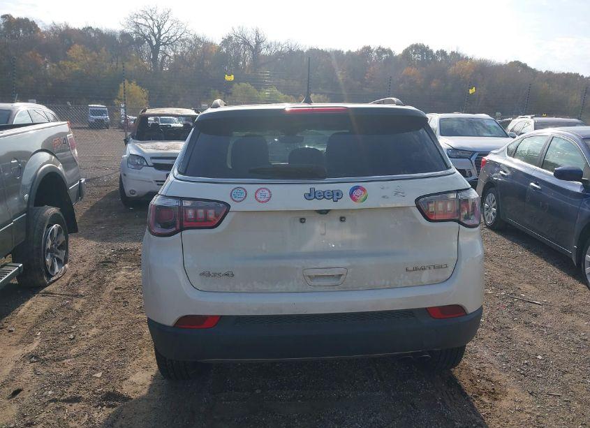 Photo 15 of 2018 Jeep Compass LIMITED 4X4 (VIN 3C4NJDCB9JT231605)