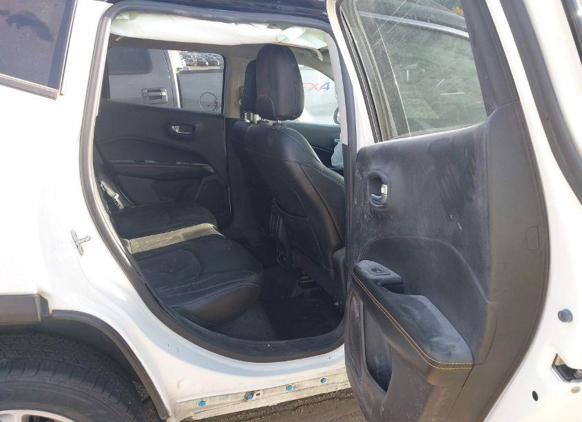 Photo 8 of 2018 Jeep Compass LIMITED 4X4 (VIN 3C4NJDCB9JT231605)