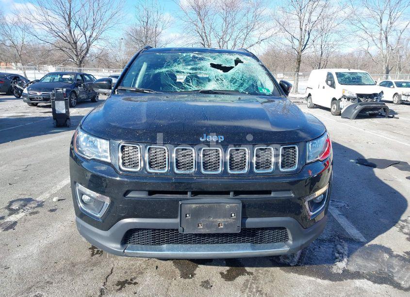 Photo 12 of 2018 Jeep Compass LIMITED 4X4 (VIN 3C4NJDCB9JT245729)