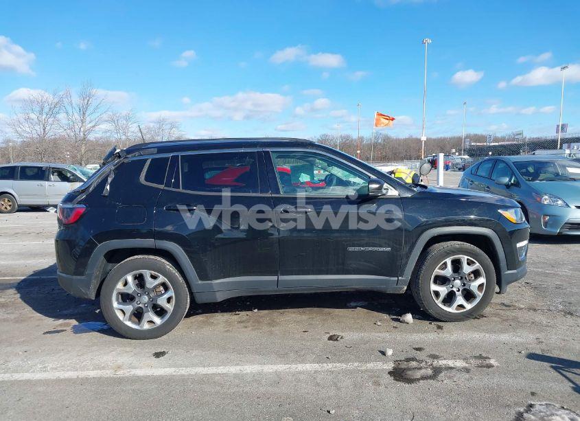 Photo 13 of 2018 Jeep Compass LIMITED 4X4 (VIN 3C4NJDCB9JT245729)