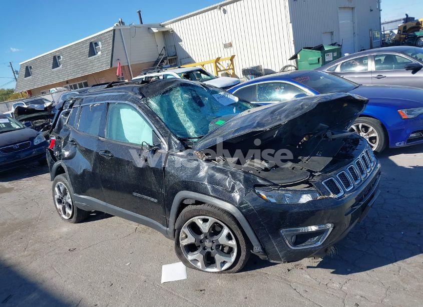 2018 Jeep Compass LIMITED 4X4 (VIN 3C4NJDCB9JT436910) main photo