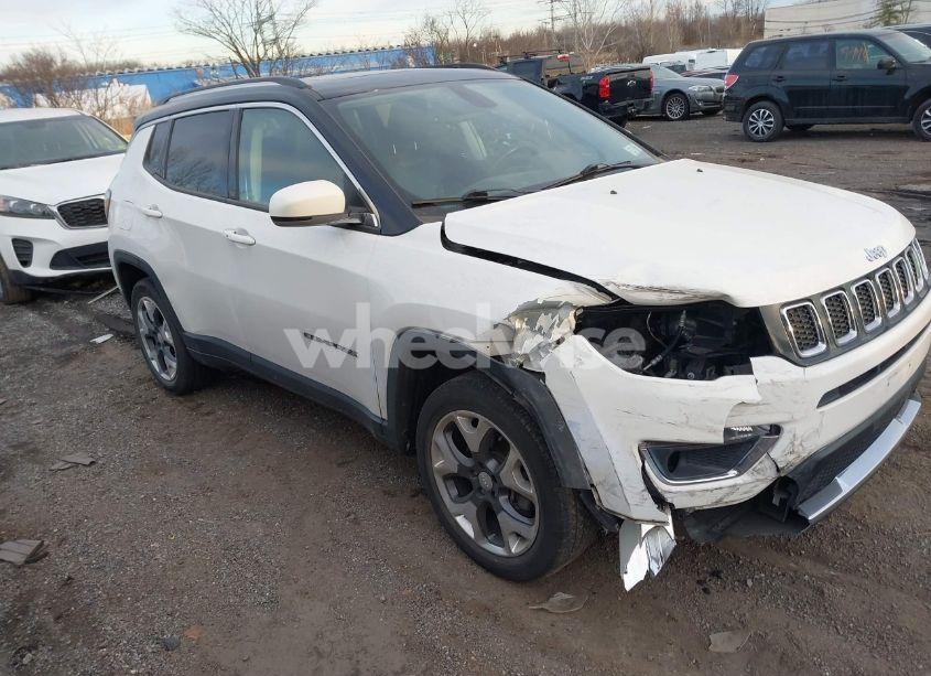 2019 Jeep Compass LIMITED 4X4 (VIN 3C4NJDCB9KT674726) main photo