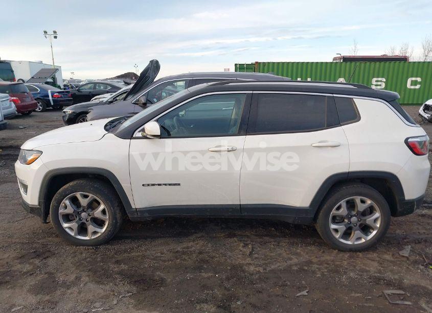 Photo 14 of 2019 Jeep Compass LIMITED 4X4 (VIN 3C4NJDCB9KT674726)