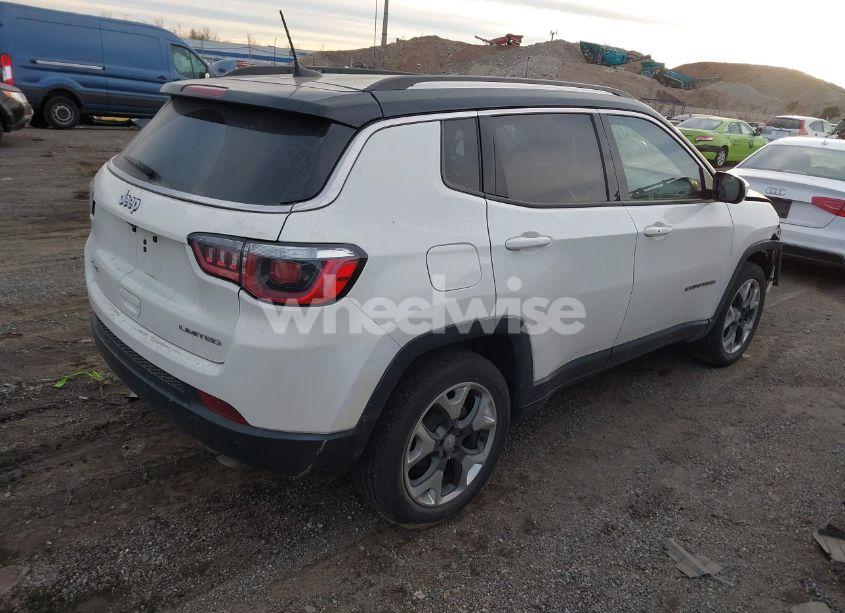 Photo 4 of 2019 Jeep Compass LIMITED 4X4 (VIN 3C4NJDCB9KT674726)