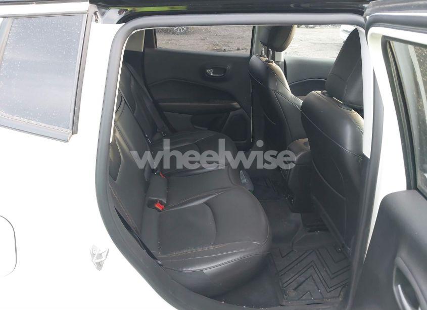 Photo 8 of 2019 Jeep Compass LIMITED 4X4 (VIN 3C4NJDCB9KT674726)