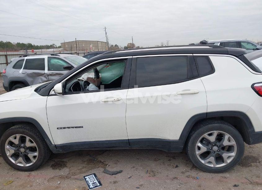 Photo 14 of 2019 Jeep Compass LIMITED 4X4 (VIN 3C4NJDCB9KT753684)