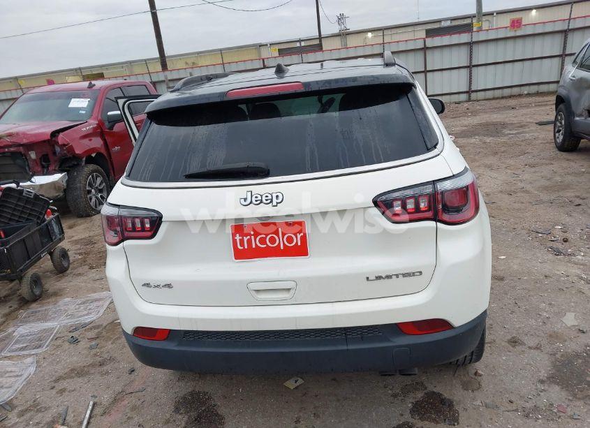 Photo 16 of 2019 Jeep Compass LIMITED 4X4 (VIN 3C4NJDCB9KT753684)