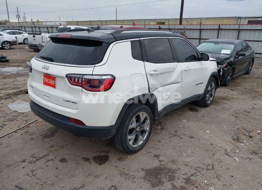 Photo 4 of 2019 Jeep Compass LIMITED 4X4 (VIN 3C4NJDCB9KT753684)