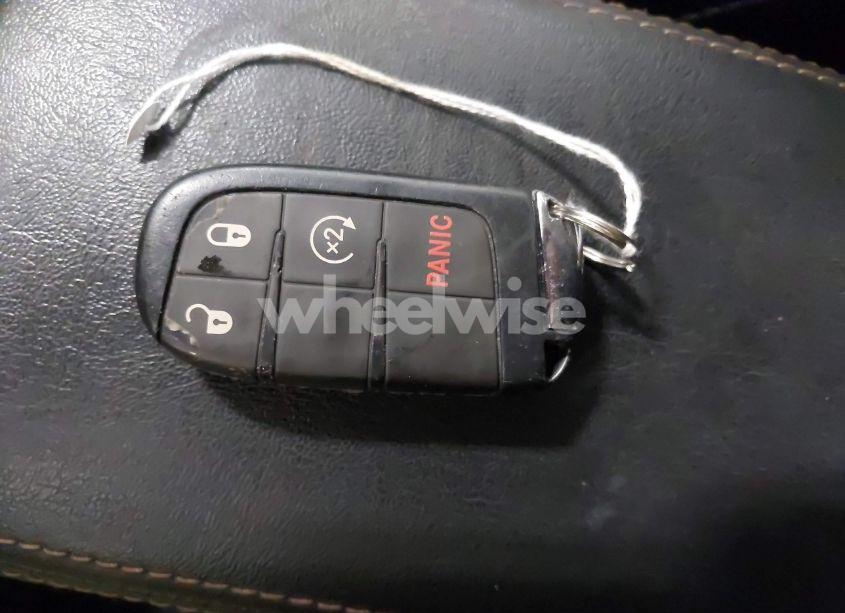 Photo 11 of 2020 Jeep Compass LIMITED 4X4 (VIN 3C4NJDCB9LT244700)