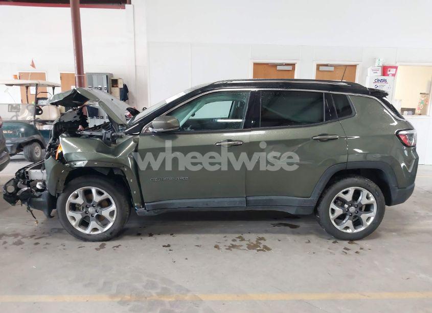 Photo 14 of 2020 Jeep Compass LIMITED 4X4 (VIN 3C4NJDCB9LT244700)
