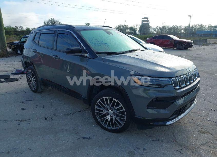 2022 Jeep Compass LIMITED 4X4 (VIN 3C4NJDCB9NT110028) main photo