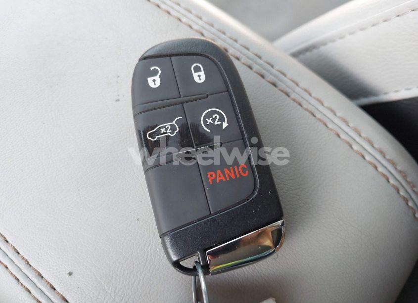 Photo 11 of 2022 Jeep Compass LIMITED 4X4 (VIN 3C4NJDCB9NT110028)