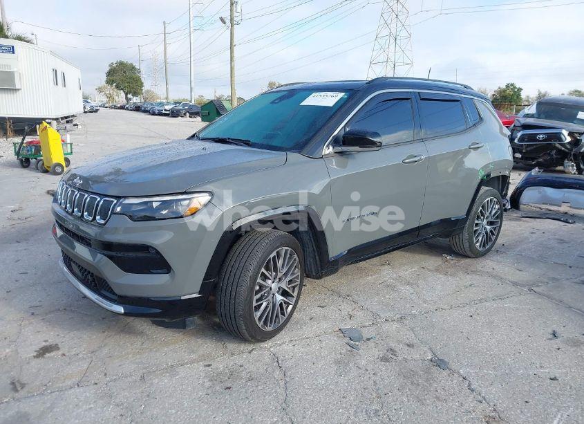 Photo 2 of 2022 Jeep Compass LIMITED 4X4 (VIN 3C4NJDCB9NT110028)