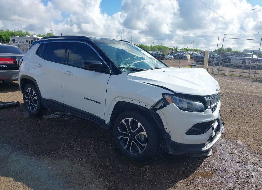 2022 Jeep Compass LIMITED 4X4 (VIN 3C4NJDCB9NT213157) main photo