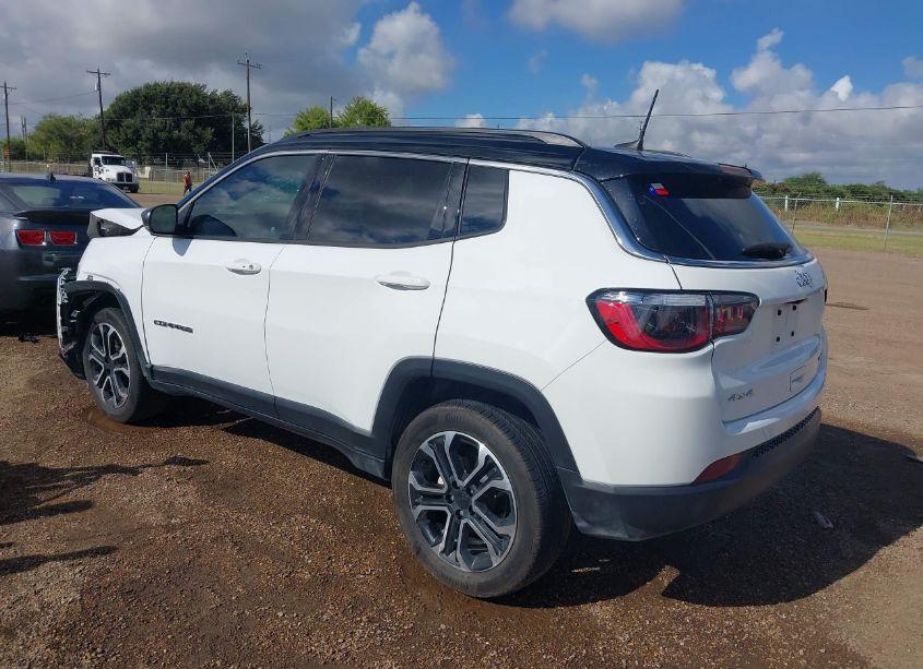 Photo 3 of 2022 Jeep Compass LIMITED 4X4 (VIN 3C4NJDCB9NT213157)