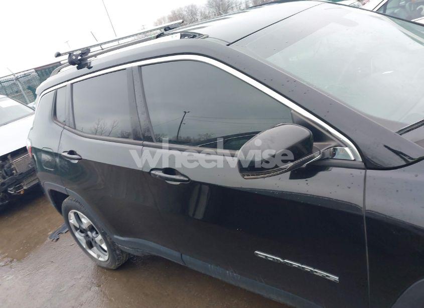 Photo 14 of 2018 Jeep Compass LIMITED 4X4 (VIN 3C4NJDCBXJT104460)