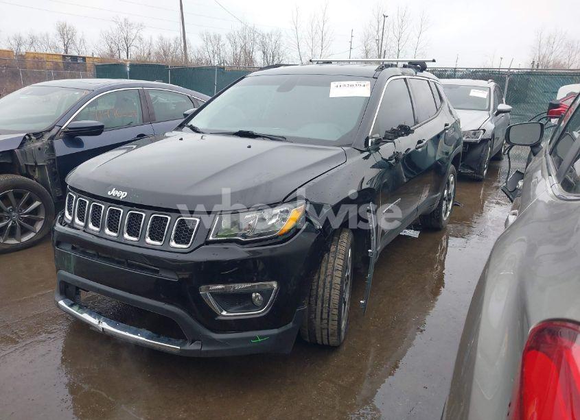 Photo 2 of 2018 Jeep Compass LIMITED 4X4 (VIN 3C4NJDCBXJT104460)