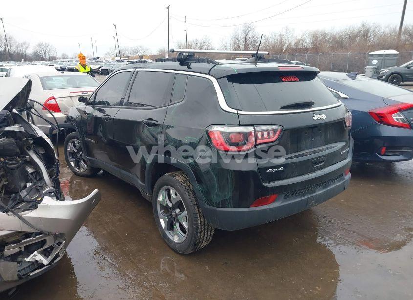 Photo 3 of 2018 Jeep Compass LIMITED 4X4 (VIN 3C4NJDCBXJT104460)