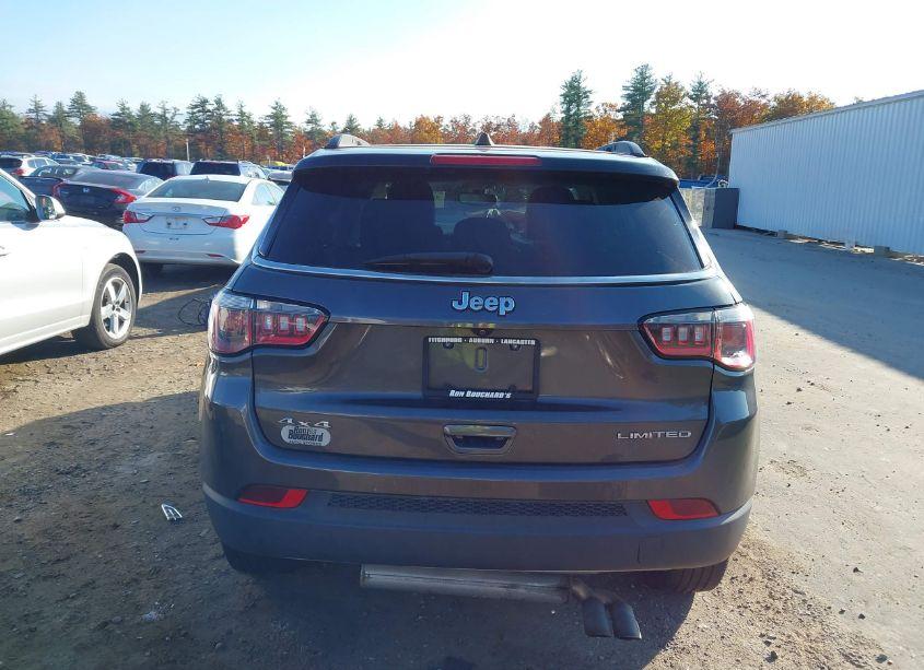 Photo 16 of 2018 Jeep Compass LIMITED 4X4 (VIN 3C4NJDCBXJT144019)