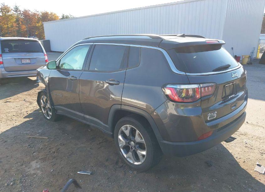 Photo 3 of 2018 Jeep Compass LIMITED 4X4 (VIN 3C4NJDCBXJT144019)