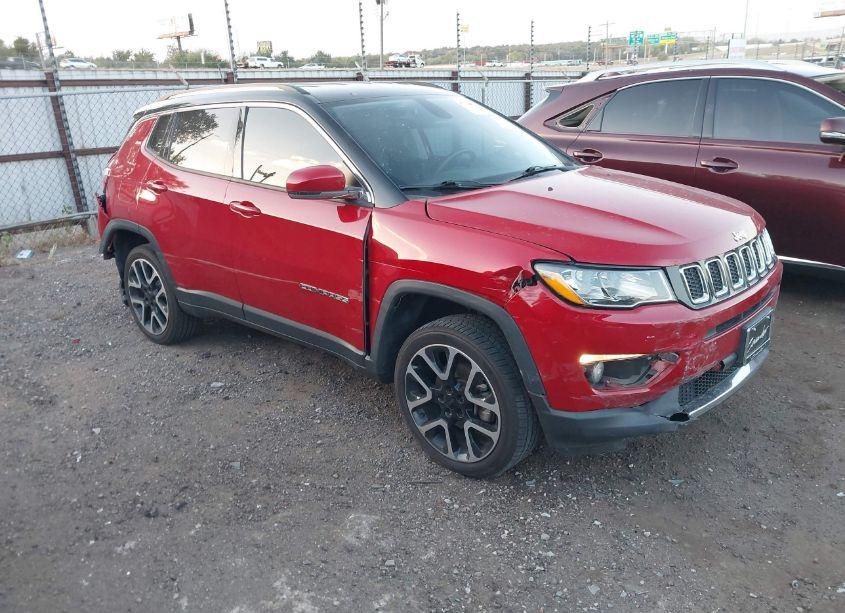 Photo 13 of 2018 Jeep Compass LIMITED 4X4 (VIN 3C4NJDCBXJT200749)