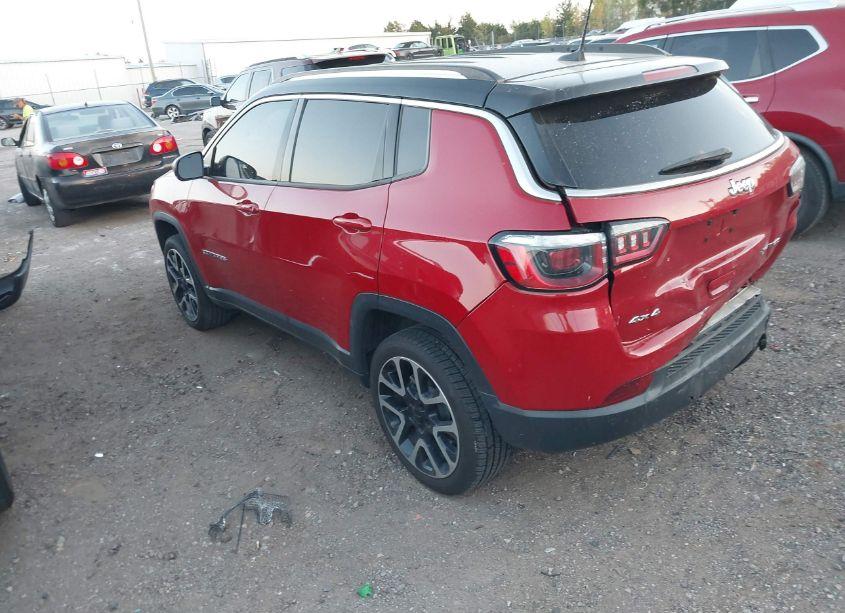Photo 3 of 2018 Jeep Compass LIMITED 4X4 (VIN 3C4NJDCBXJT200749)