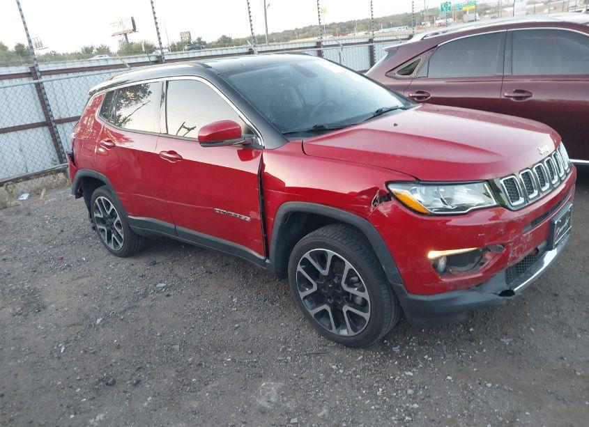 Photo 6 of 2018 Jeep Compass LIMITED 4X4 (VIN 3C4NJDCBXJT200749)
