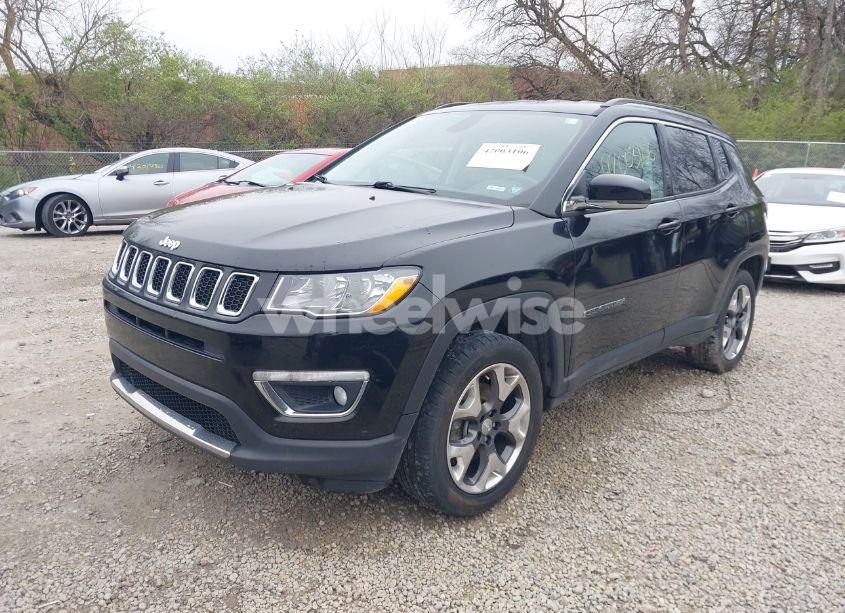 Photo 2 of 2018 Jeep Compass LIMITED 4X4 (VIN 3C4NJDCBXJT314864)