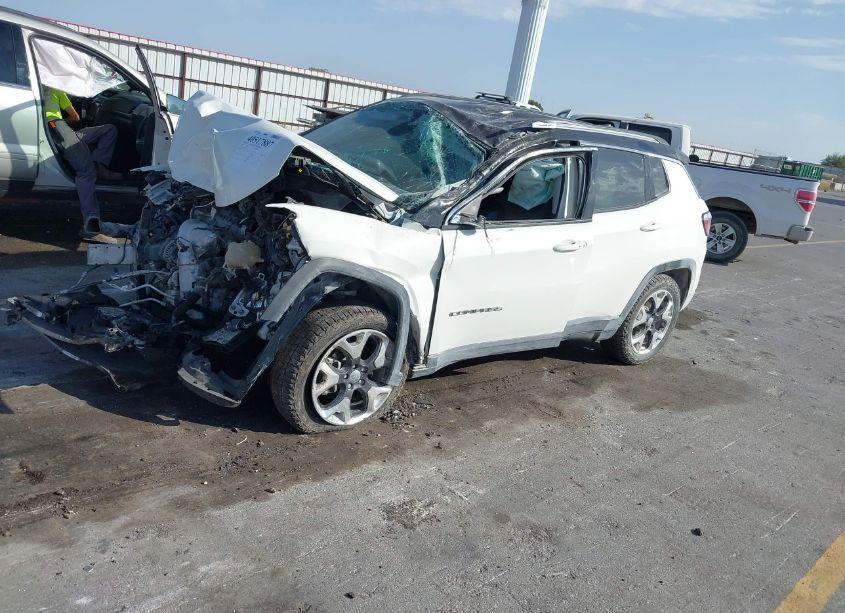 Photo 18 of 2018 Jeep Compass LIMITED 4X4 (VIN 3C4NJDCBXJT354717)