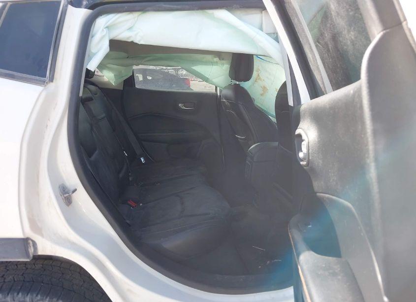 Photo 8 of 2018 Jeep Compass LIMITED 4X4 (VIN 3C4NJDCBXJT354717)