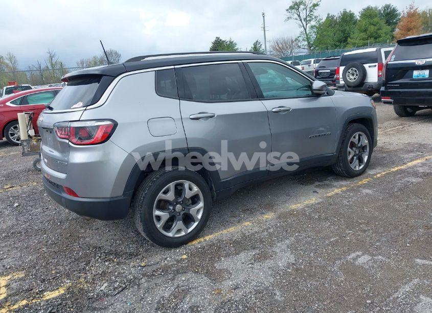 Photo 4 of 2018 Jeep Compass LIMITED 4X4 (VIN 3C4NJDCBXJT365801)