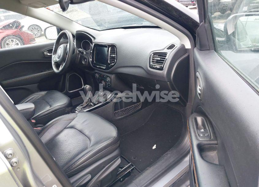 Photo 5 of 2018 Jeep Compass LIMITED 4X4 (VIN 3C4NJDCBXJT365801)