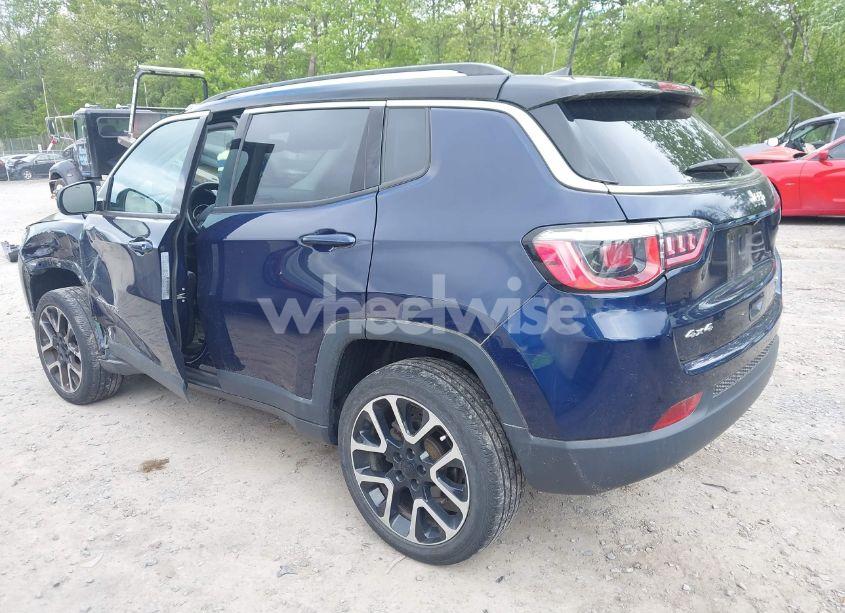 Photo 3 of 2018 Jeep Compass LIMITED 4X4 (VIN 3C4NJDCBXJT481337)