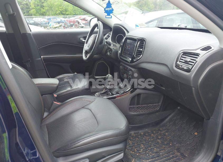 Photo 5 of 2018 Jeep Compass LIMITED 4X4 (VIN 3C4NJDCBXJT481337)