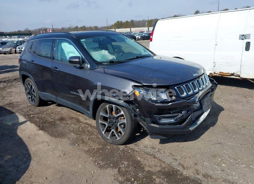 2018 Jeep Compass LIMITED 4X4 (VIN 3C4NJDCBXJT484688) main photo