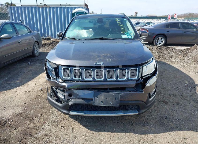 Photo 11 of 2018 Jeep Compass LIMITED 4X4 (VIN 3C4NJDCBXJT484688)