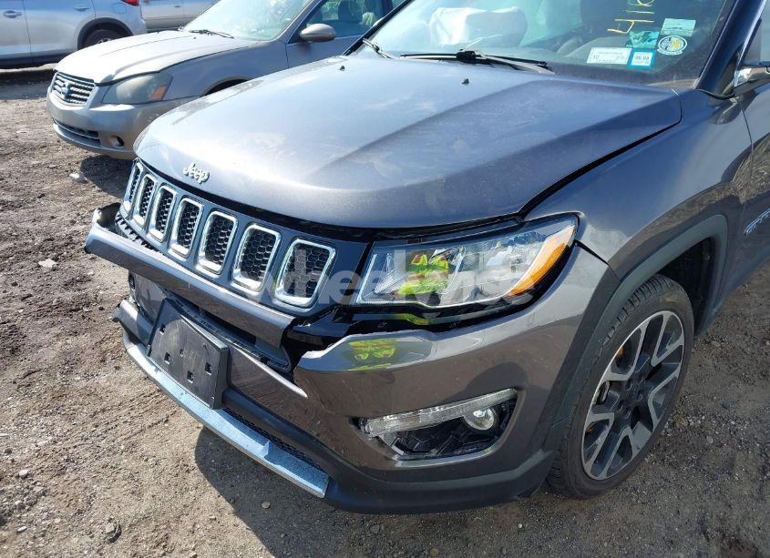 Photo 17 of 2018 Jeep Compass LIMITED 4X4 (VIN 3C4NJDCBXJT484688)