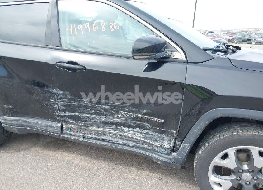 Photo 6 of 2019 Jeep Compass LIMITED 4X4 (VIN 3C4NJDCBXKT651567)