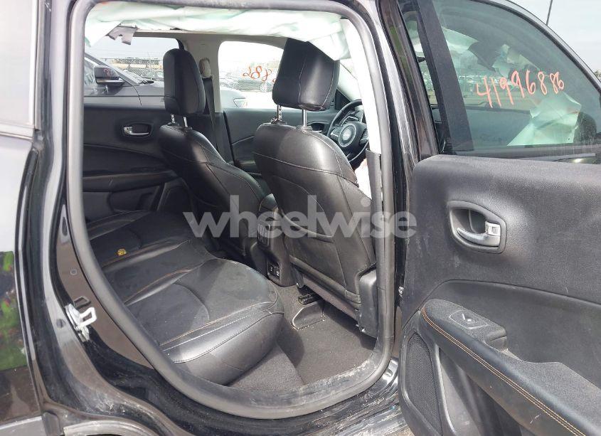 Photo 8 of 2019 Jeep Compass LIMITED 4X4 (VIN 3C4NJDCBXKT651567)