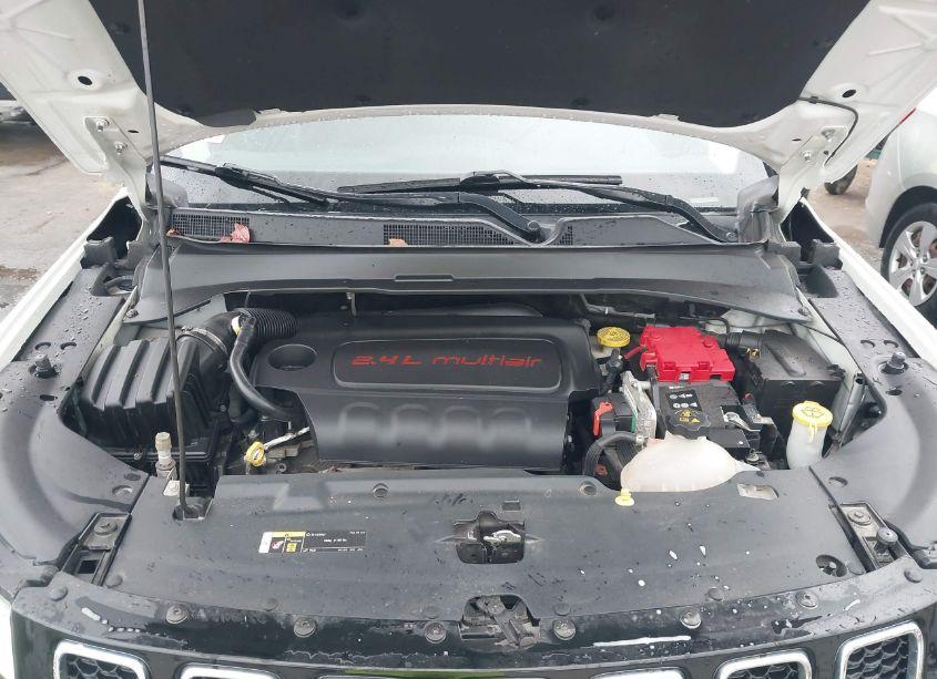 Photo 10 of 2019 Jeep Compass LIMITED 4X4 (VIN 3C4NJDCBXKT682754)