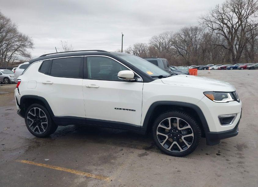 Photo 13 of 2019 Jeep Compass LIMITED 4X4 (VIN 3C4NJDCBXKT682754)