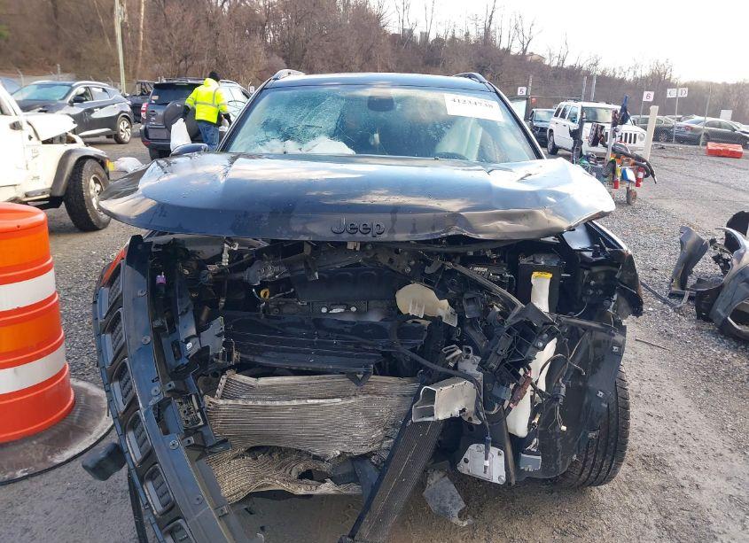 Photo 12 of 2019 Jeep Compass HIGH ALTITUDE 4X4 (VIN 3C4NJDCBXKT696461)