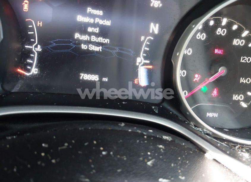 Photo 15 of 2019 Jeep Compass HIGH ALTITUDE 4X4 (VIN 3C4NJDCBXKT709855)